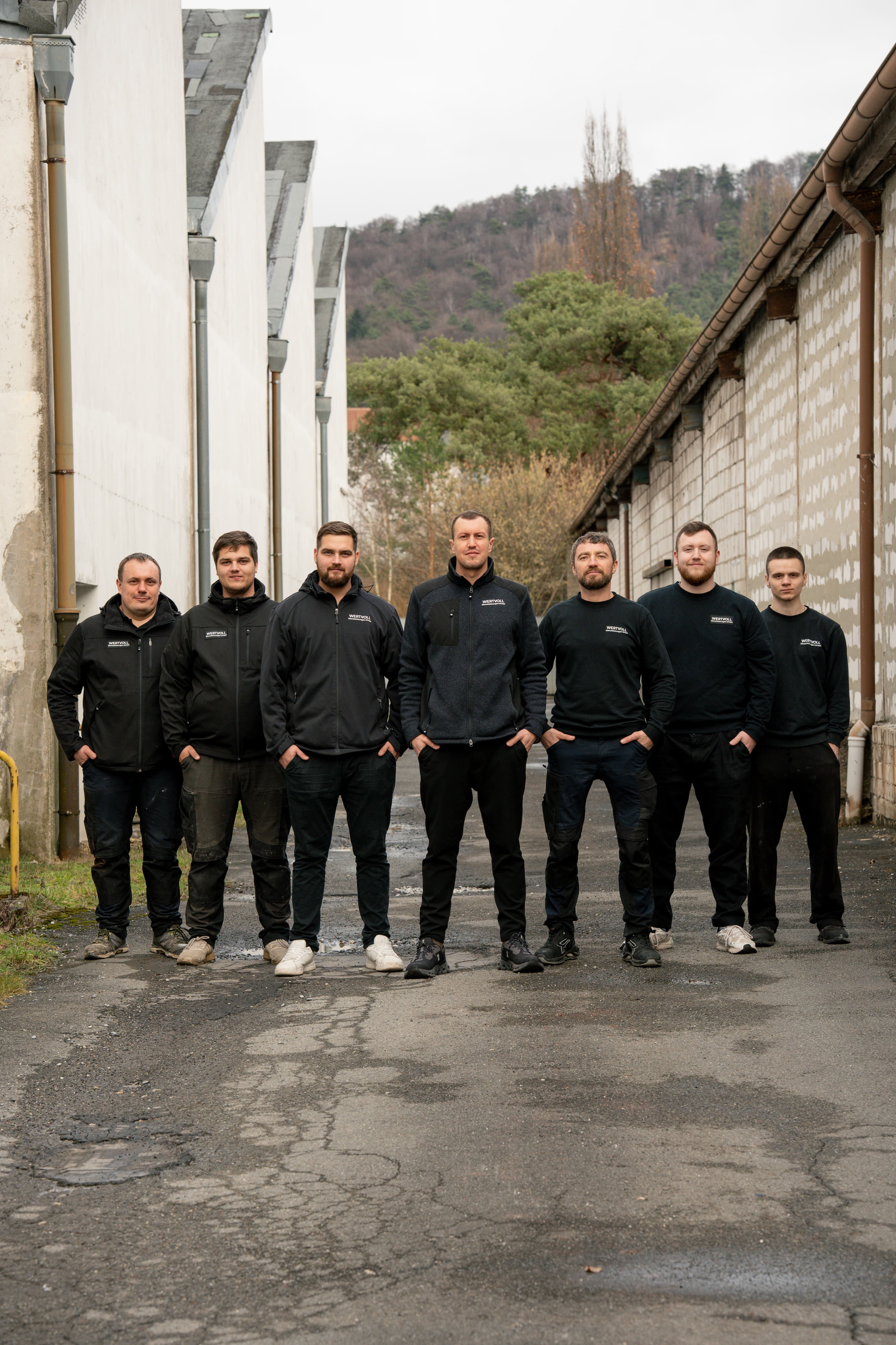 Entrümpelung Bonn Kosten — das Team der Rümpelschmiede beim Verladen
